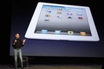 Dvě překvapení: Steve Jobs se vrátil a představil nový iPad 2